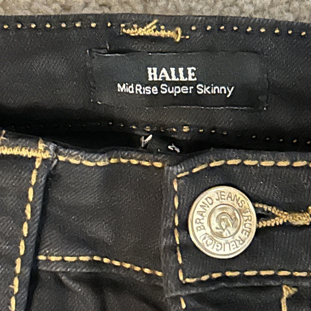 True Religion Black Mid Rise Halle Skinny Jeans NWOT size 24